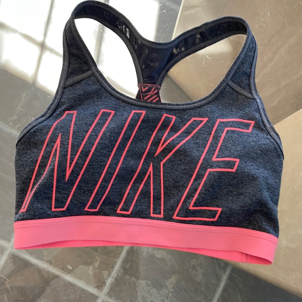 Nike, M, Dry Fit, sports bra, great quality and adorable details. Pink! EUC